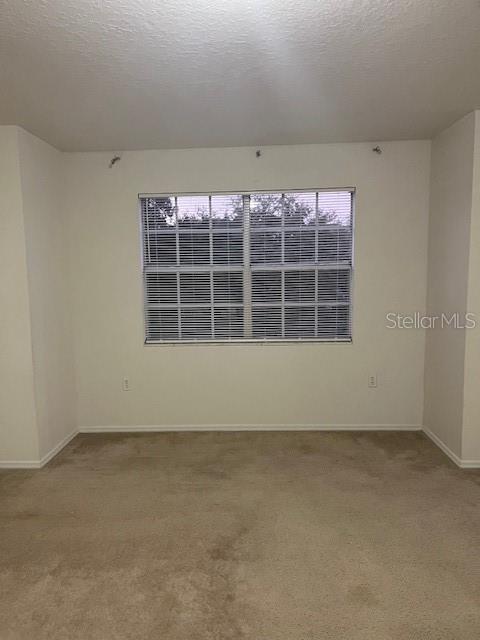 Image 26 of 28 For 13941 Fairway Island Drive 736