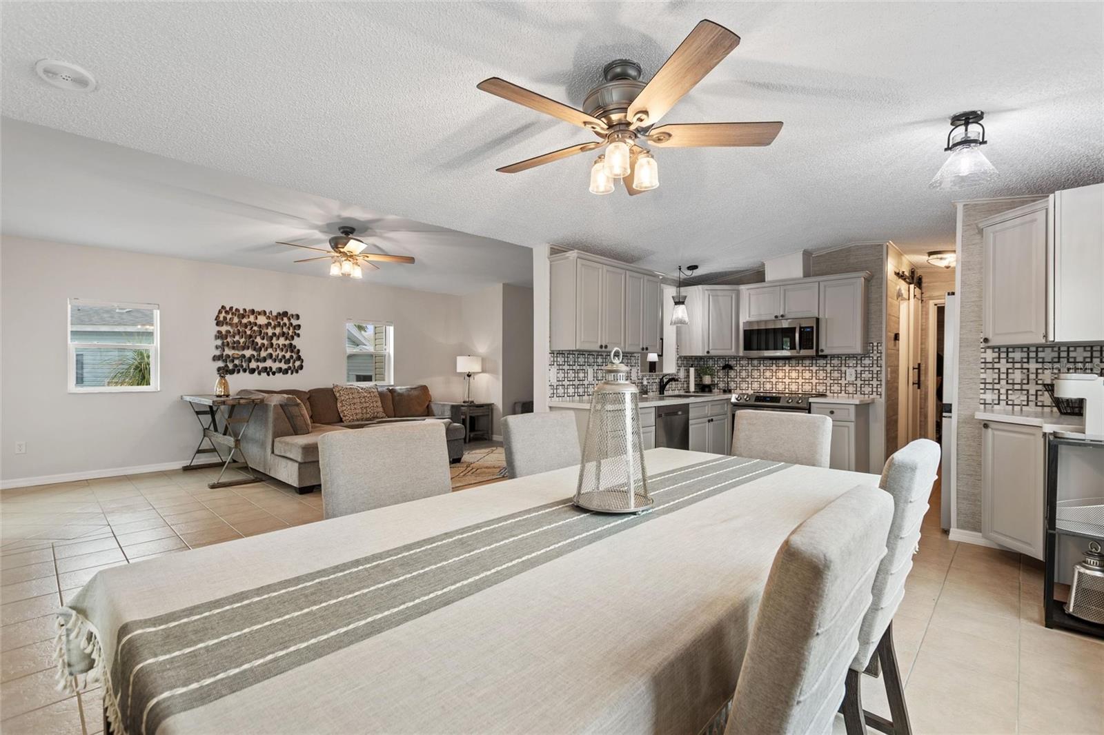 Image 10 of 47 For 160 Eagle Ct