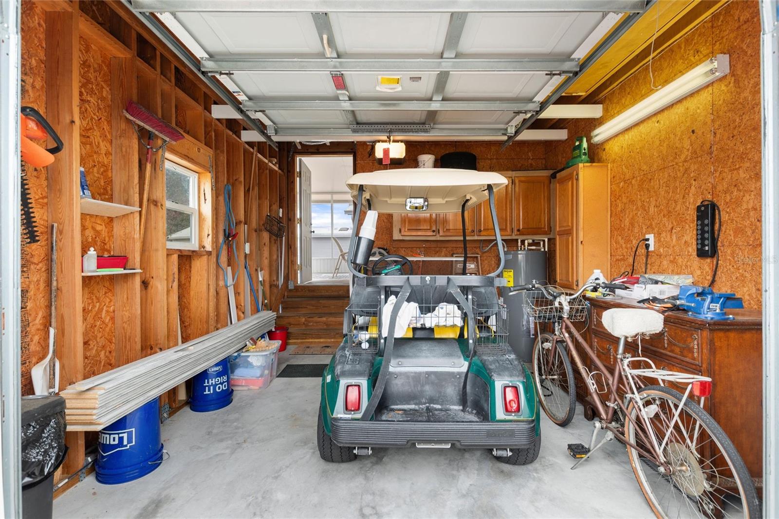 Image 24 of 47 For 160 Eagle Ct