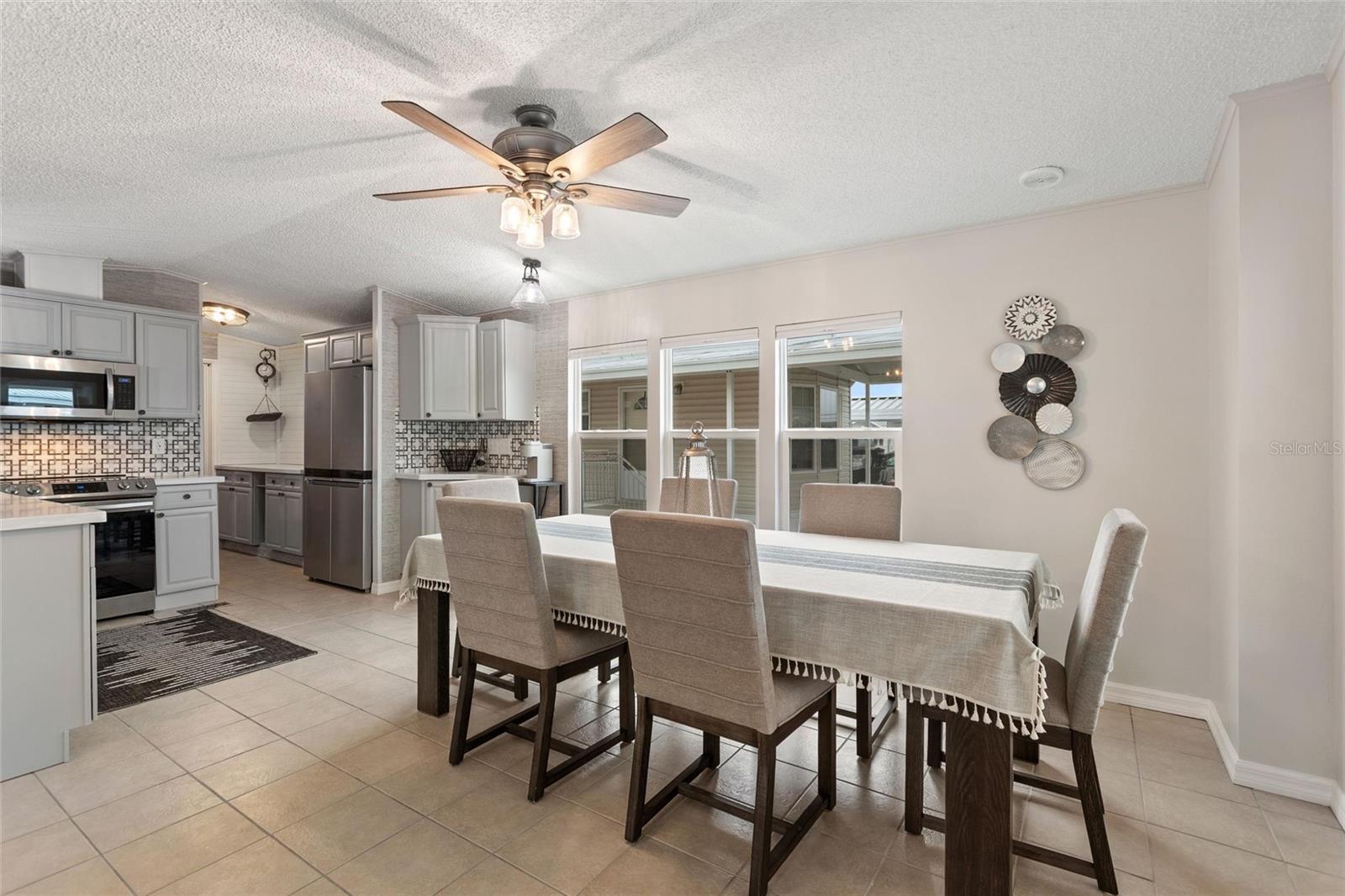 Image 9 of 47 For 160 Eagle Ct