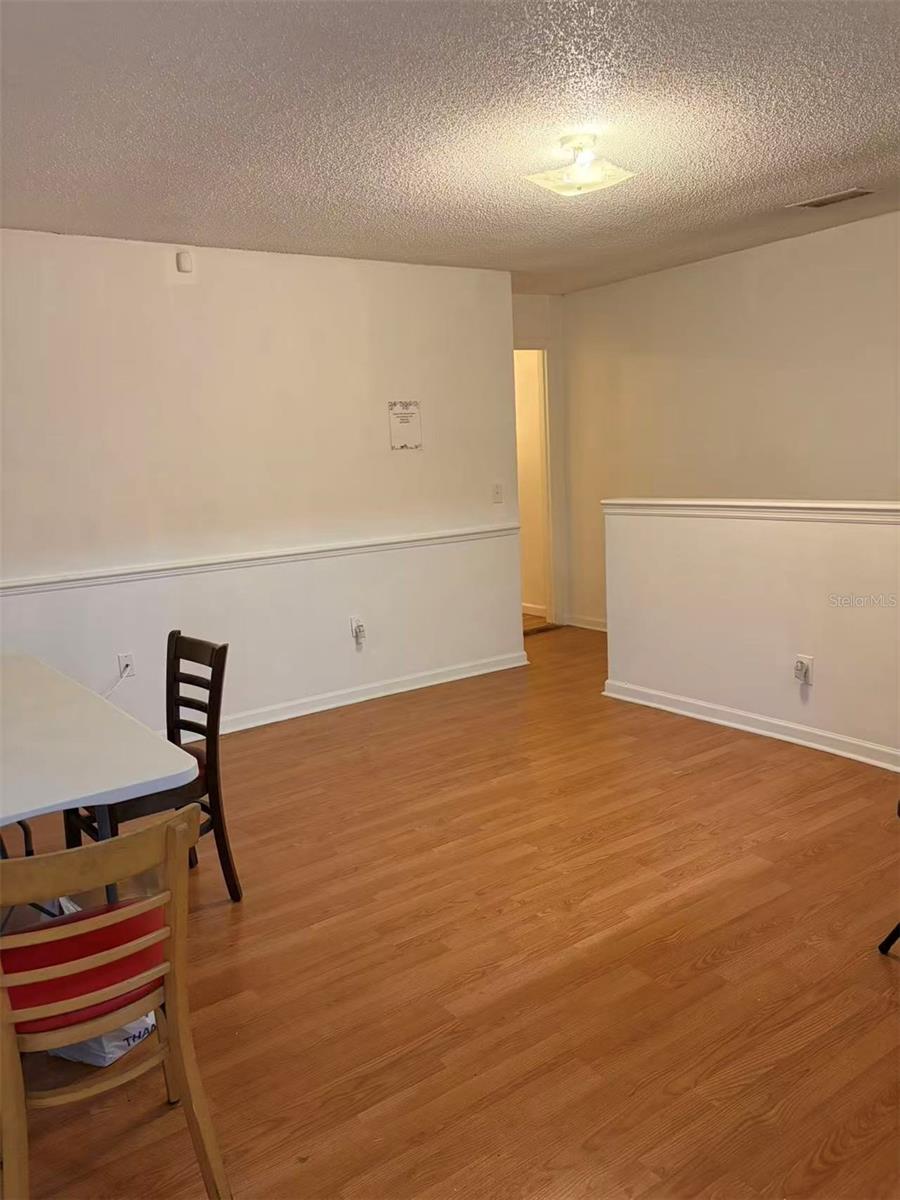 Image 2 of 10 For 1160 Woodman Way