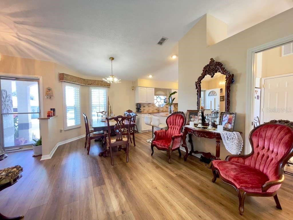 Image 15 of 44 For 6323 Silver Lakes Drive E