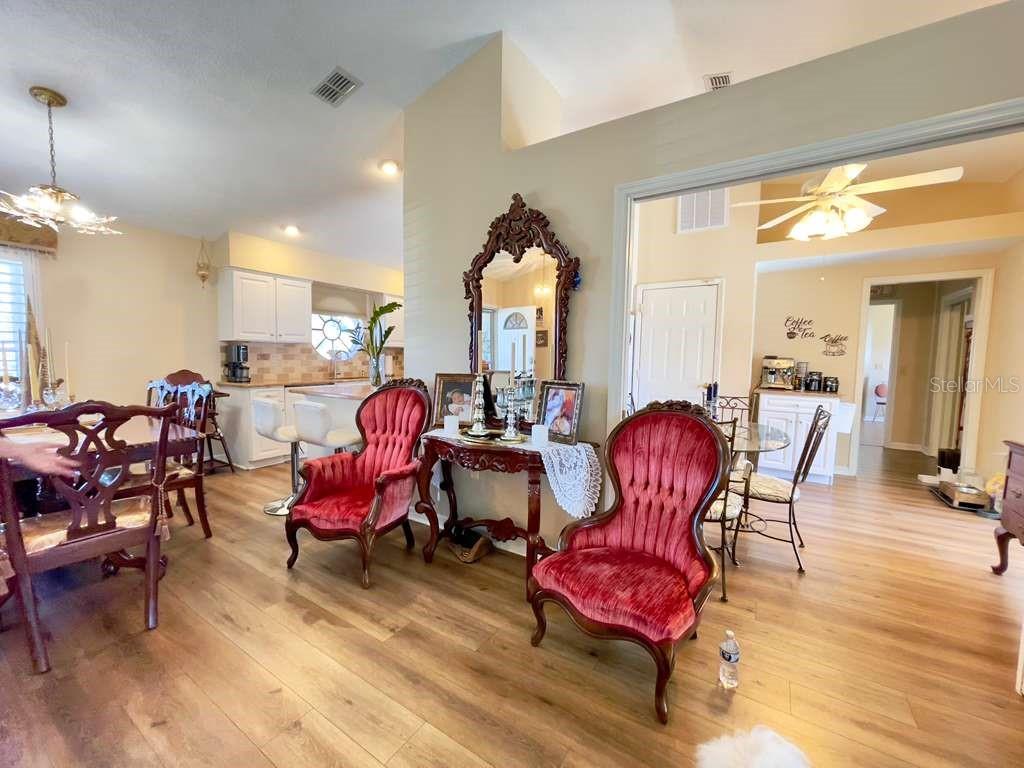 Image 16 of 44 For 6323 Silver Lakes Drive E