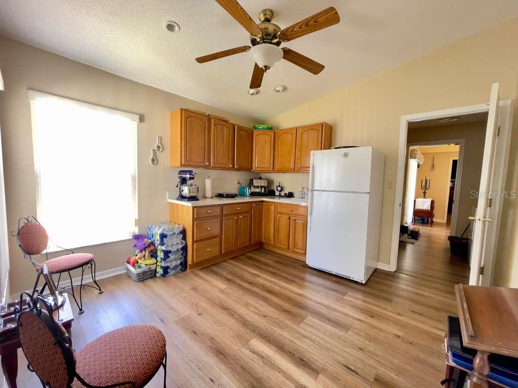 Image 39 of 44 For 6323 Silver Lakes Drive E