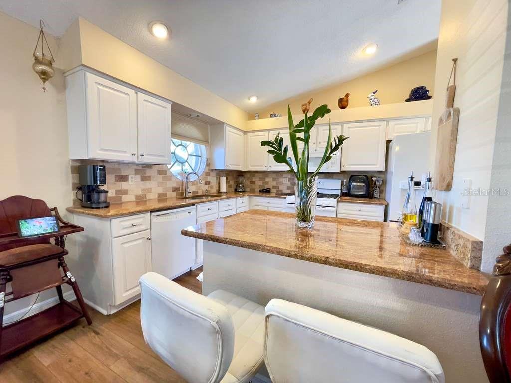 Image 4 of 44 For 6323 Silver Lakes Drive E