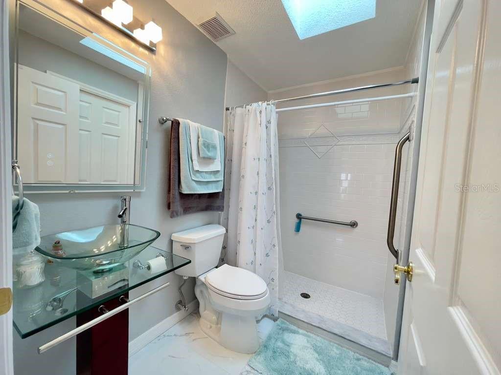 Image 42 of 44 For 6323 Silver Lakes Drive E