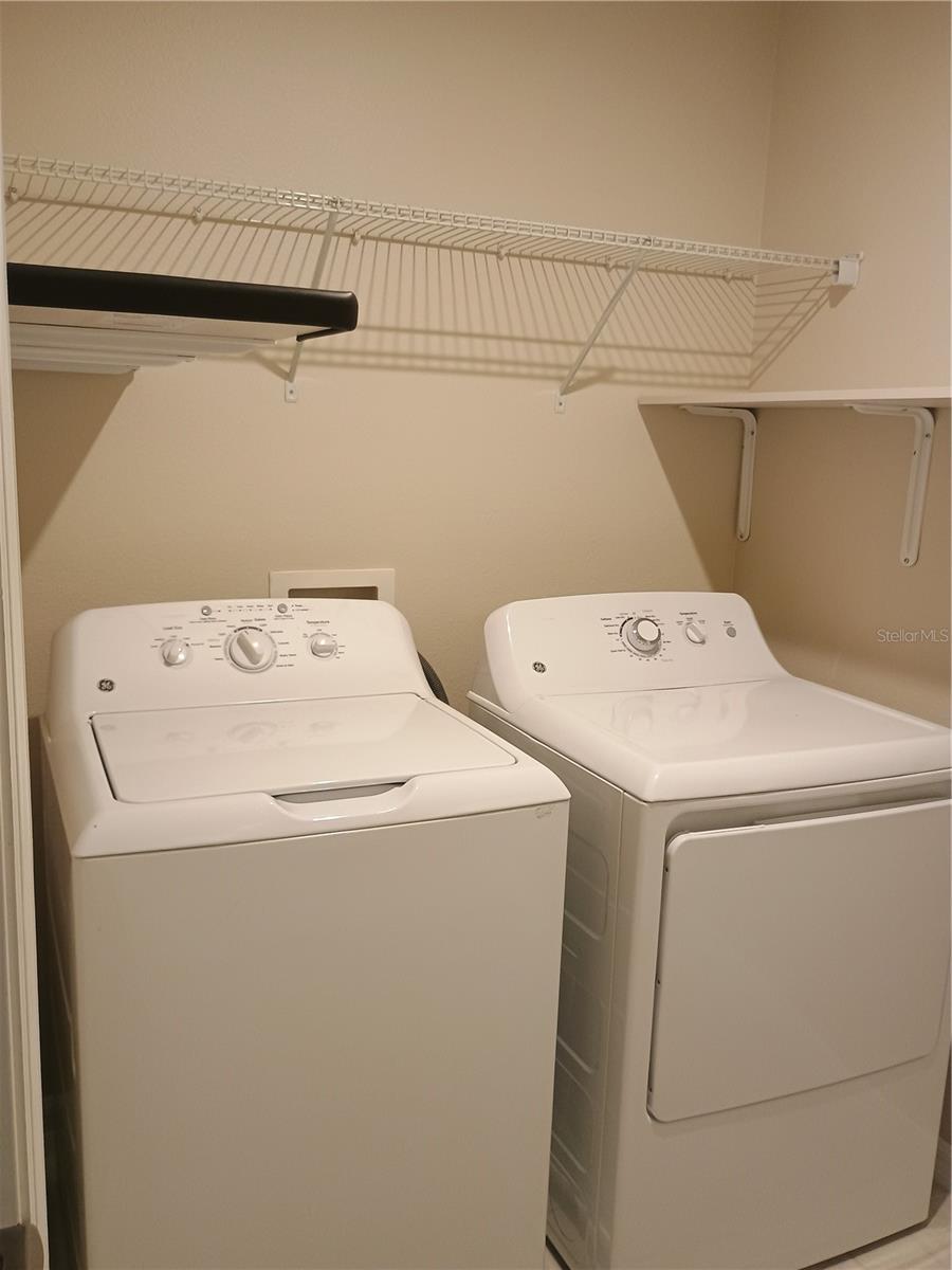 Image 10 of 17 For 564 Meadow Bend Drive