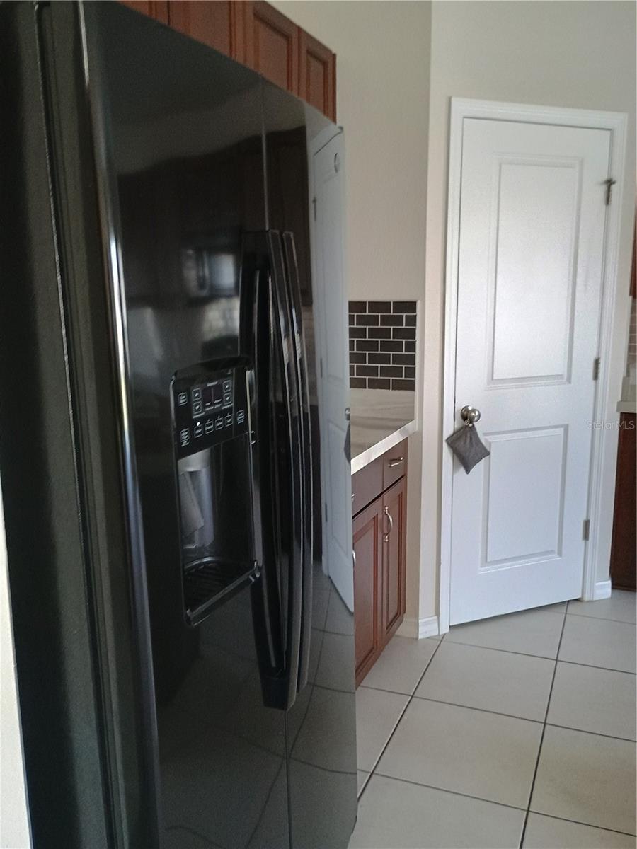 Image 2 of 17 For 564 Meadow Bend Drive