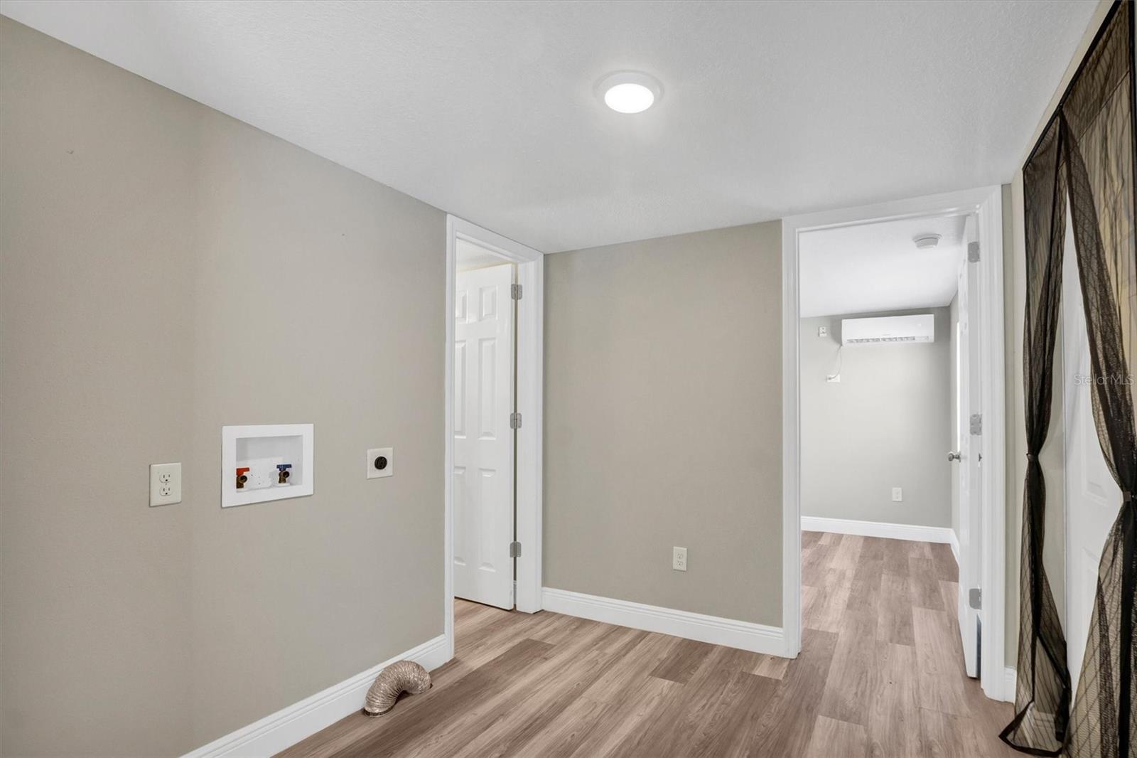 Image 13 of 37 For 3800 Lake Ellen Drive