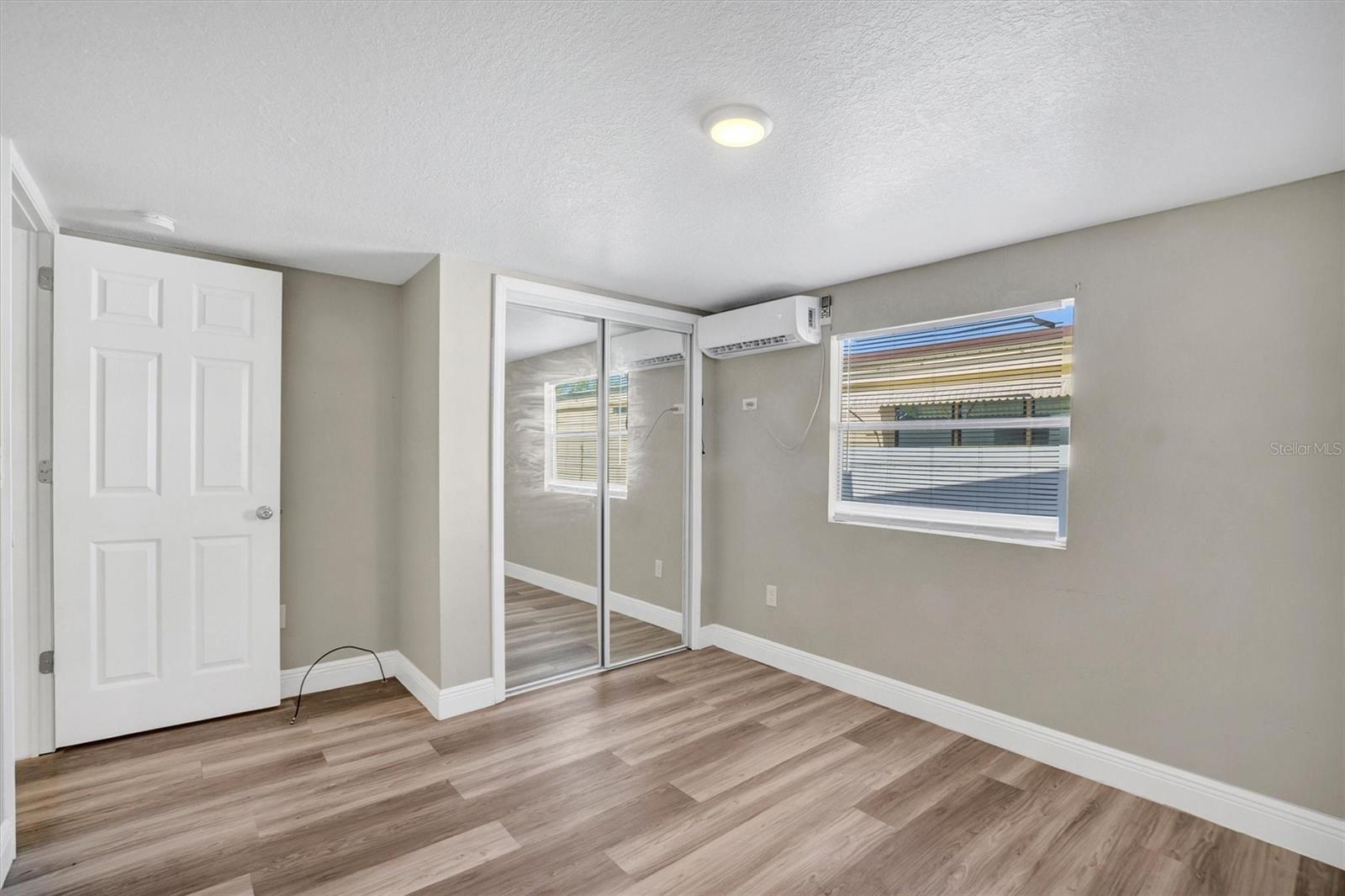 Image 21 of 37 For 3800 Lake Ellen Drive