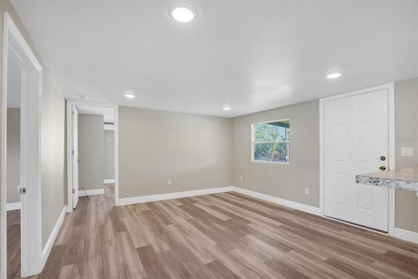 Image 7 of 37 For 3800 Lake Ellen Drive