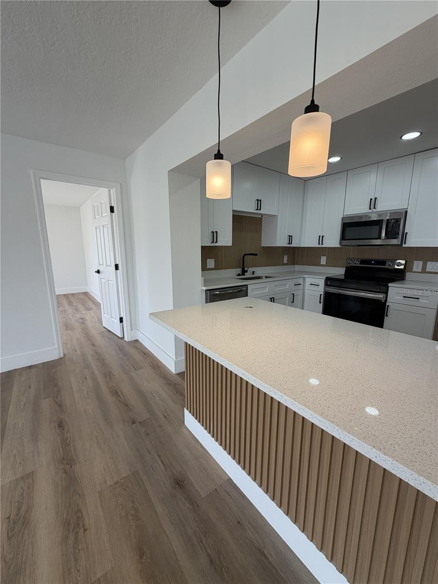 Image 11 of 60 For 107 Iguala Drive