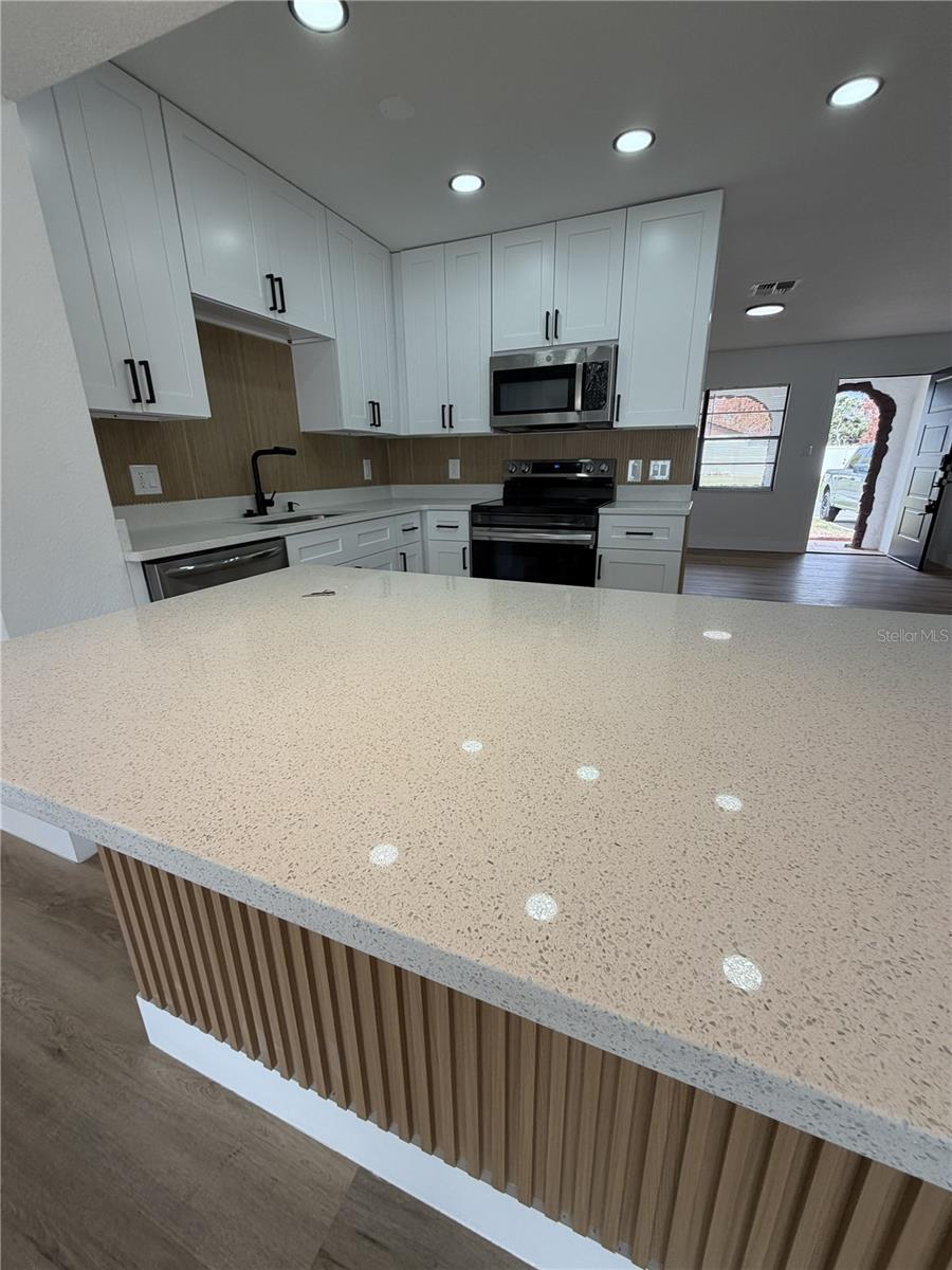 Image 25 of 60 For 107 Iguala Drive