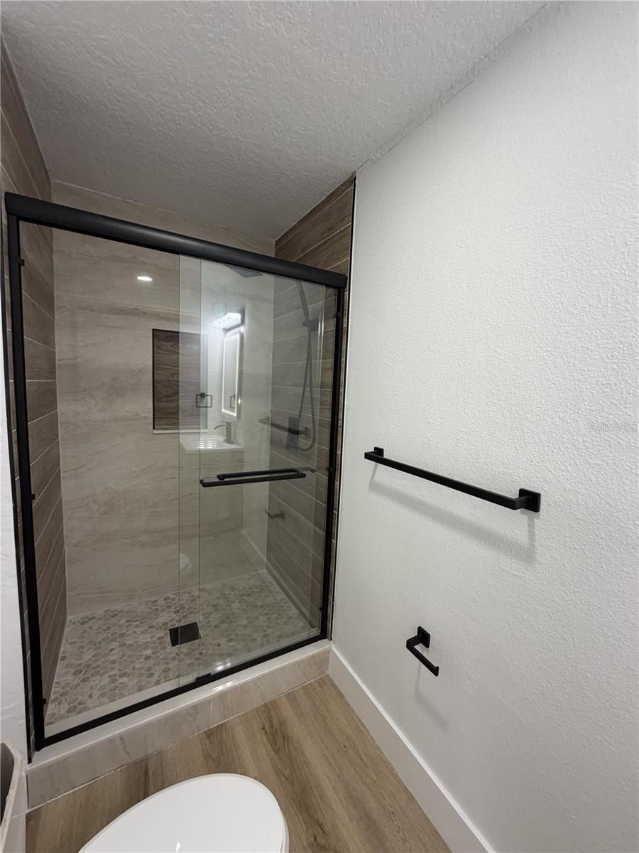 Image 28 of 60 For 107 Iguala Drive