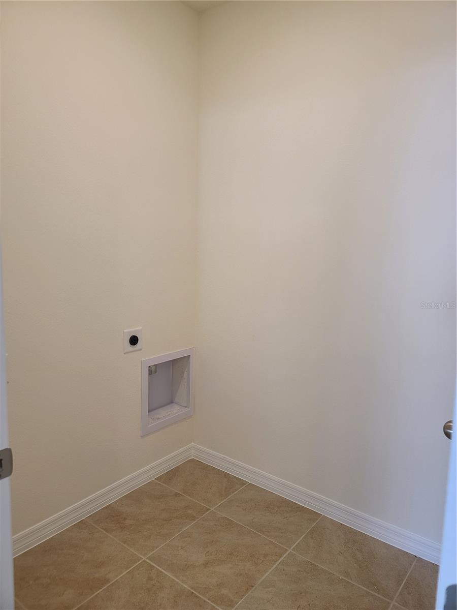 Image 10 of 21 For 1063 Brooklet Drive