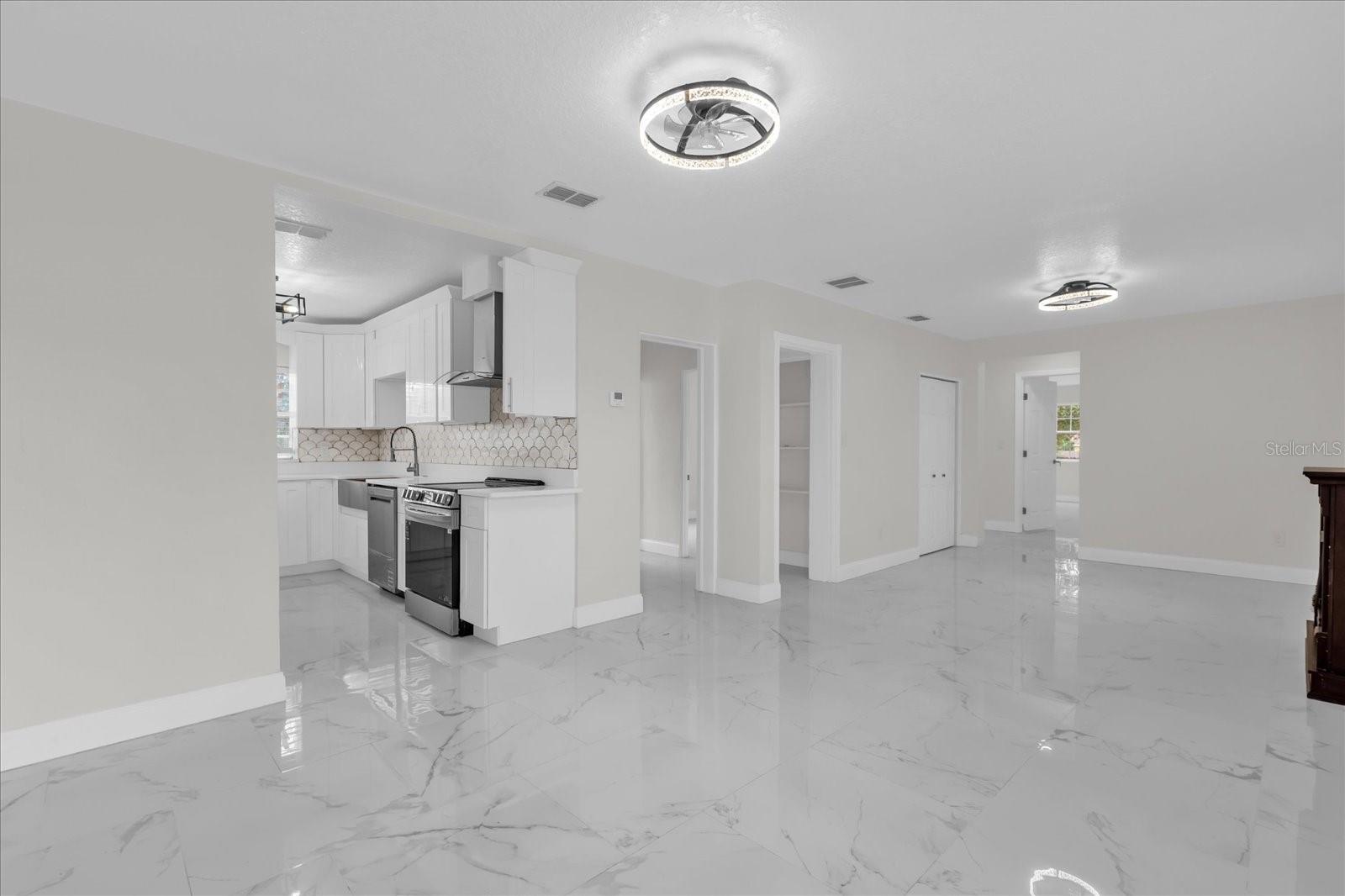 Image 3 of 27 For 7506 Mott Avenue