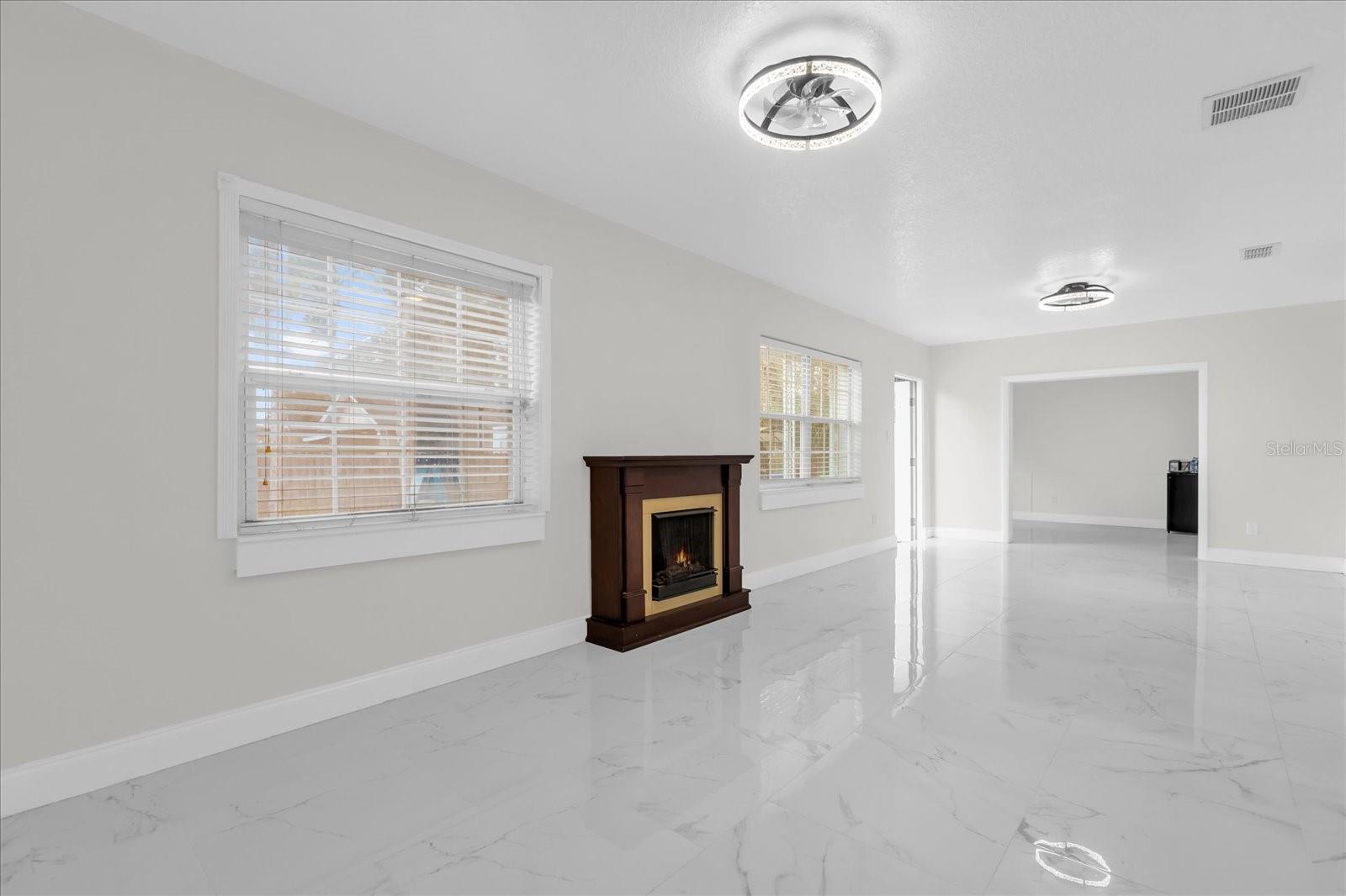 Image 4 of 27 For 7506 Mott Avenue