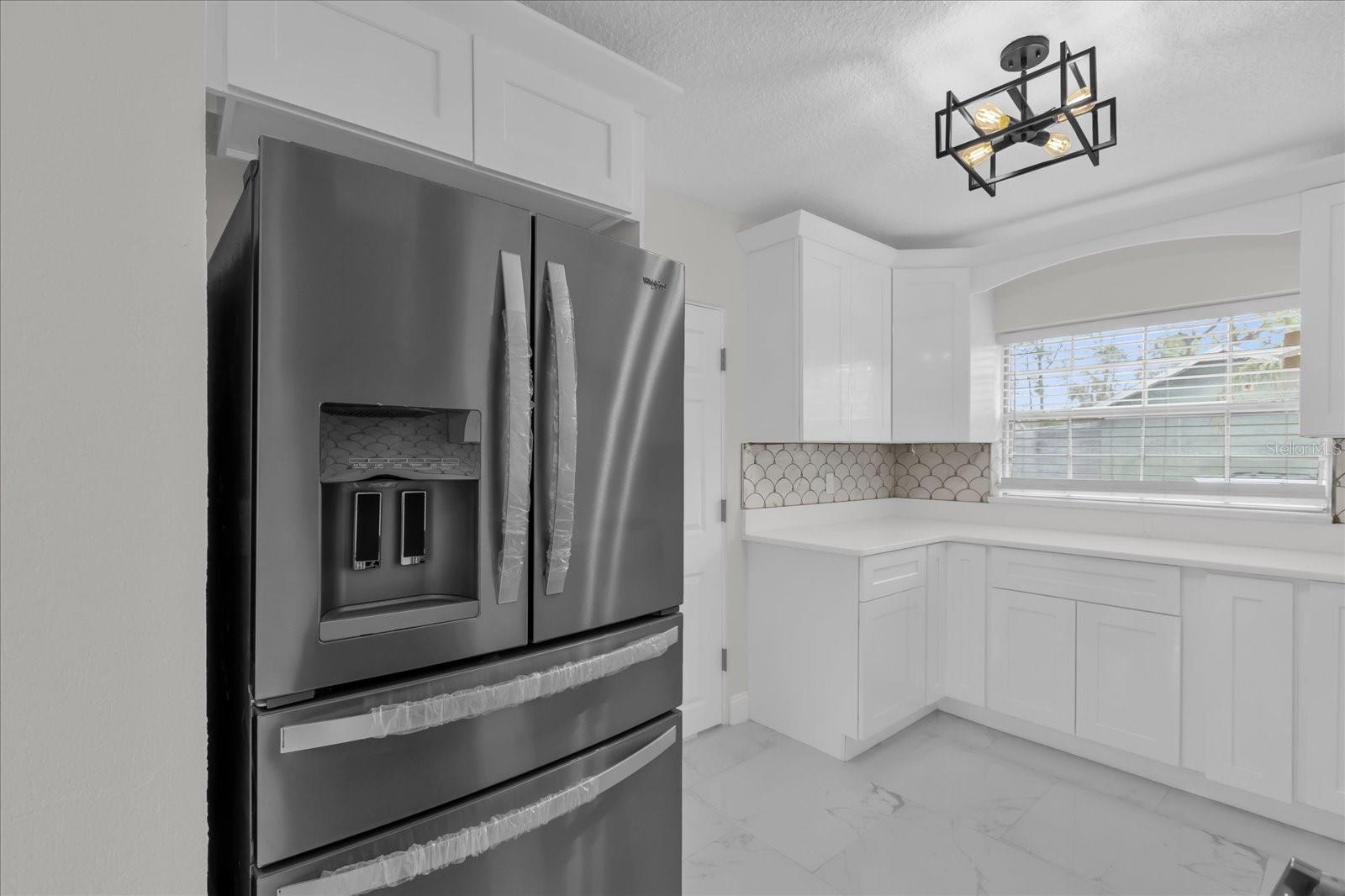 Image 7 of 27 For 7506 Mott Avenue