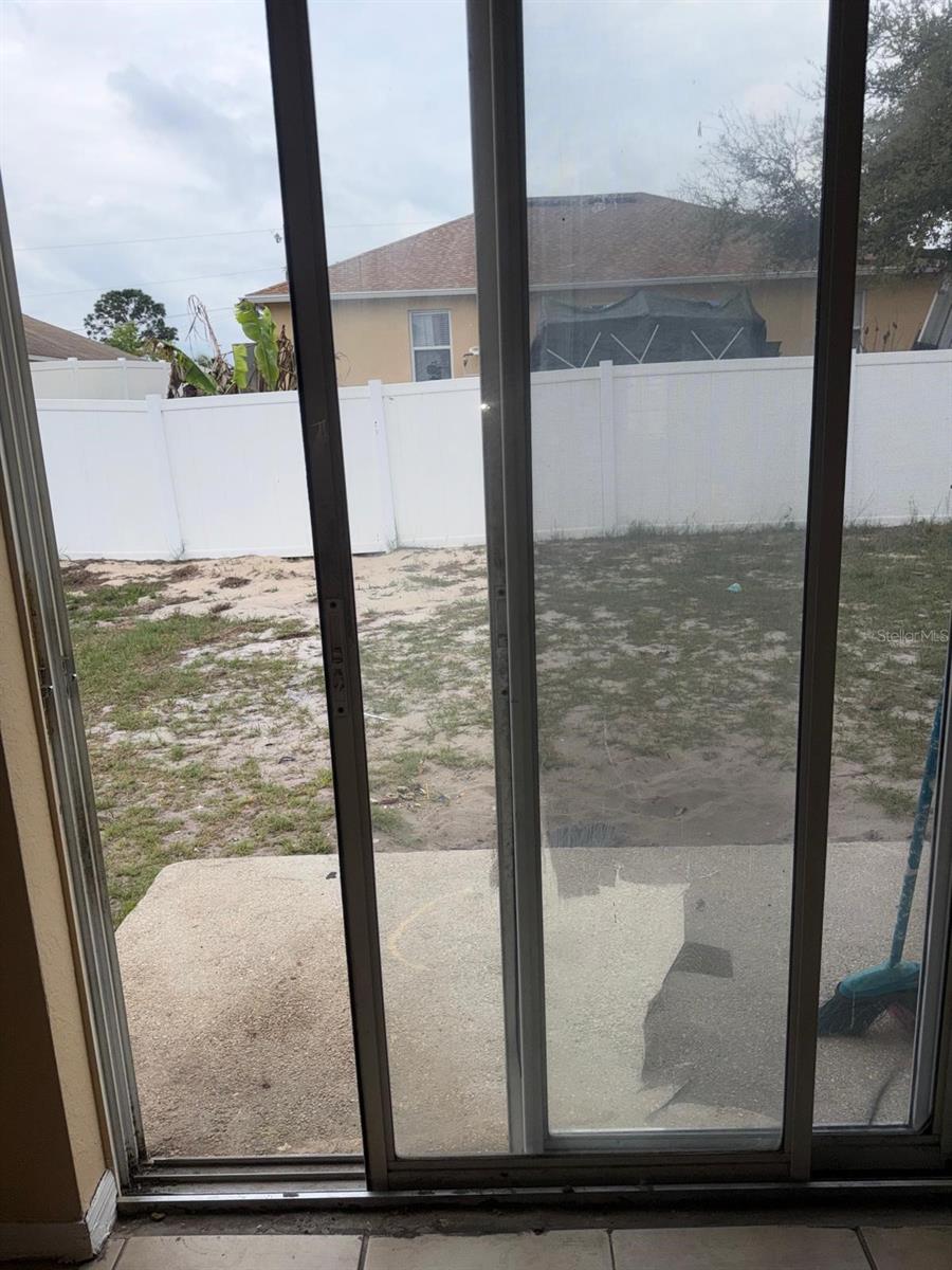 Image 12 of 19 For 8 Sawfish Court