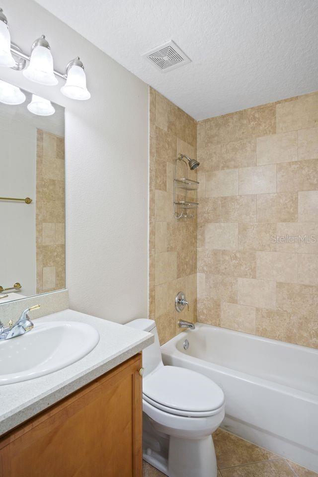 Image 36 of 57 For 1752 Lee Janzen Drive