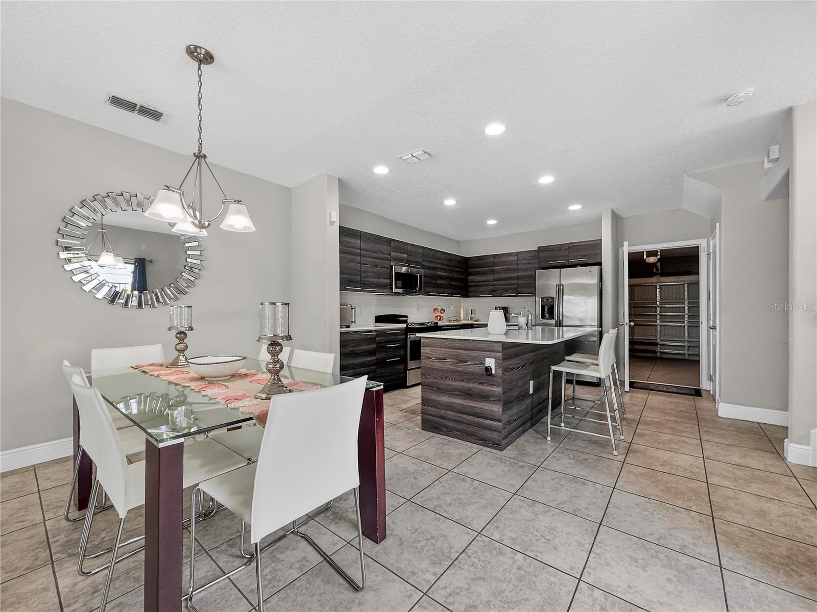 Image 11 of 42 For 127 Kenny Boulevard