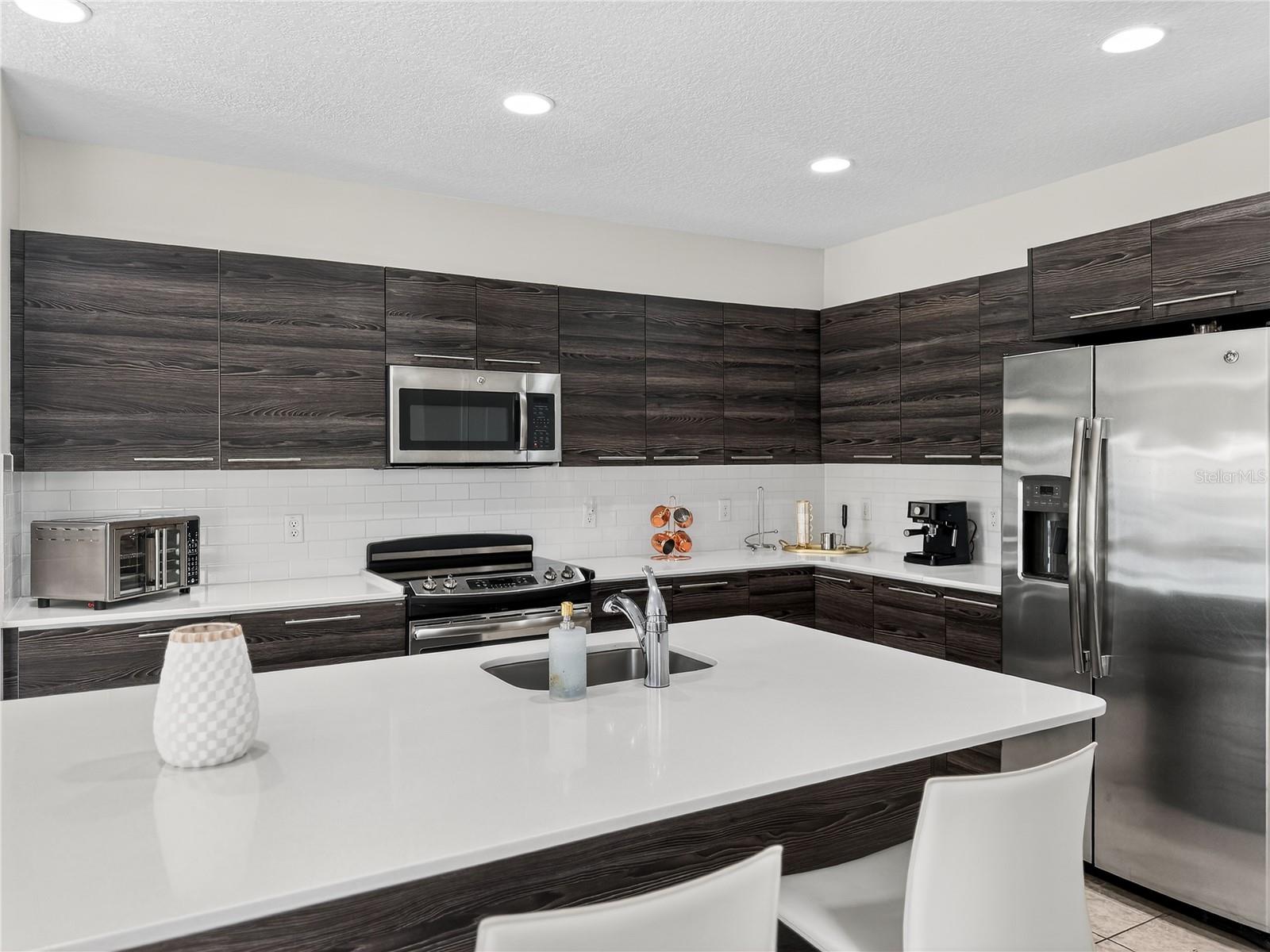 Image 13 of 42 For 127 Kenny Boulevard