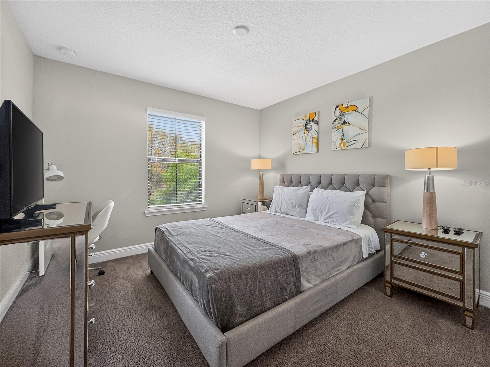 Image 20 of 42 For 127 Kenny Boulevard