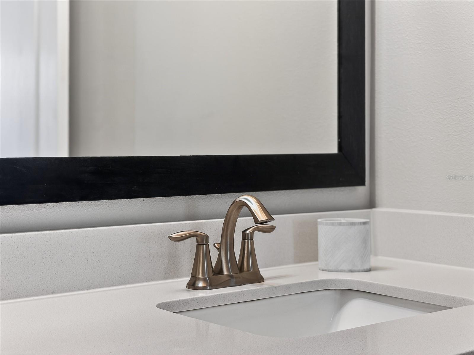 Image 24 of 42 For 127 Kenny Boulevard