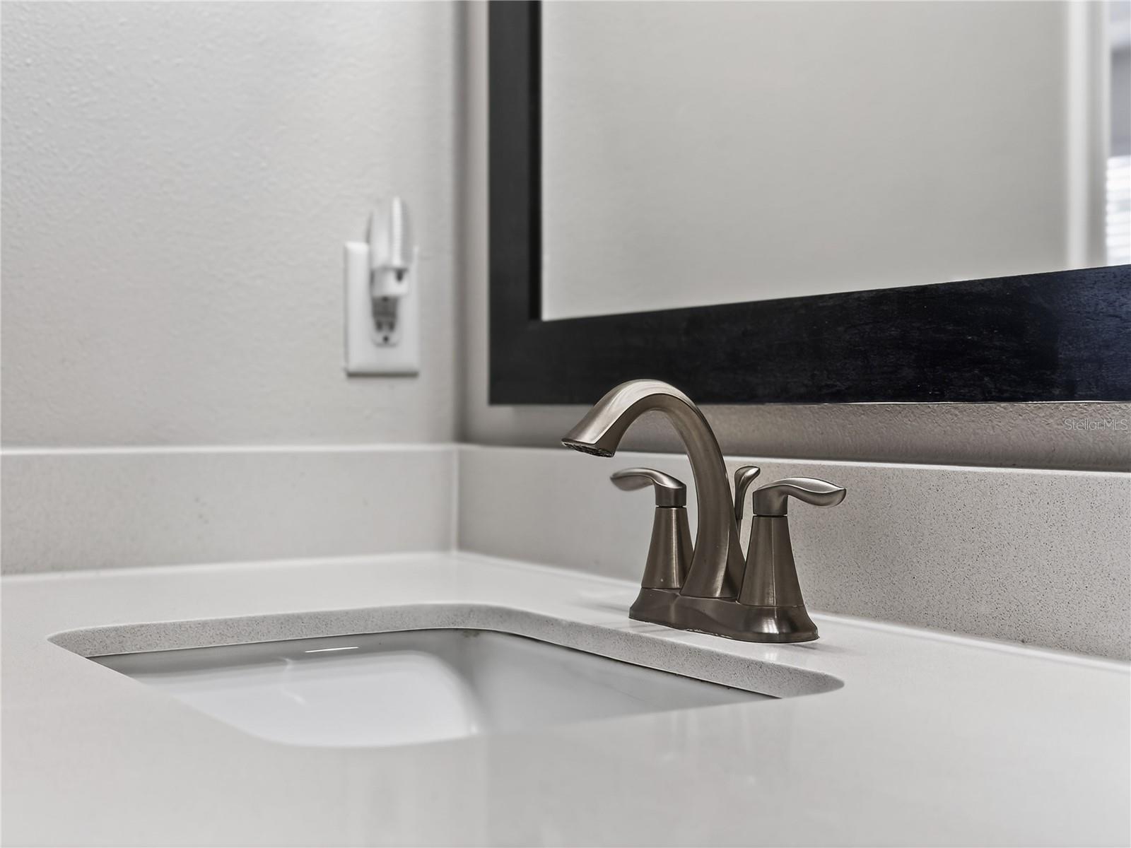 Image 28 of 42 For 127 Kenny Boulevard