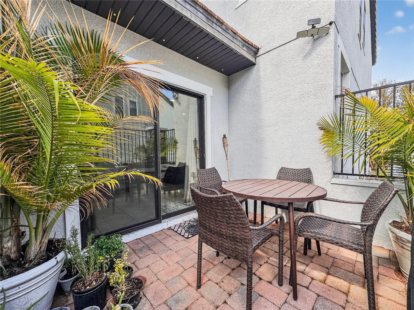 Image 33 of 42 For 127 Kenny Boulevard