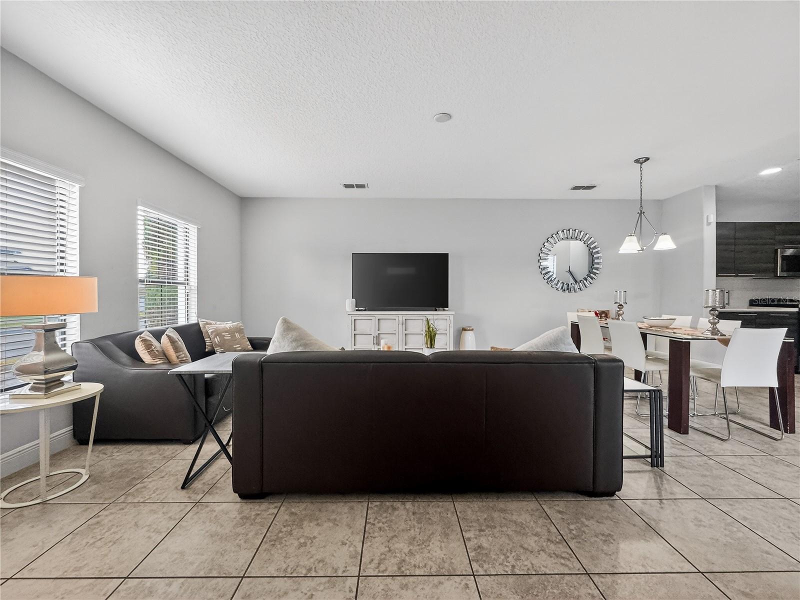 Image 9 of 42 For 127 Kenny Boulevard