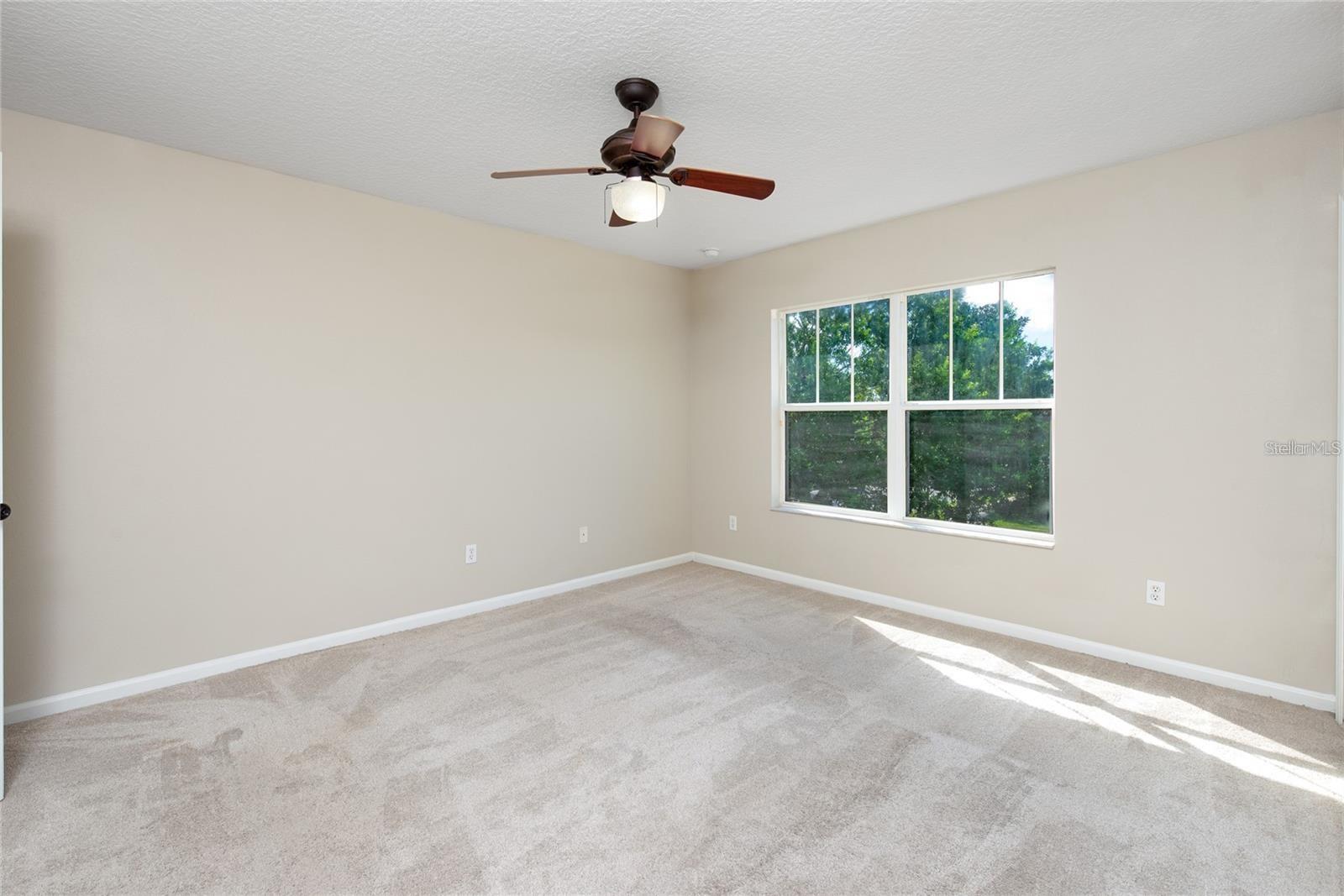 Image 5 of 8 For 11939 Great Commission Way