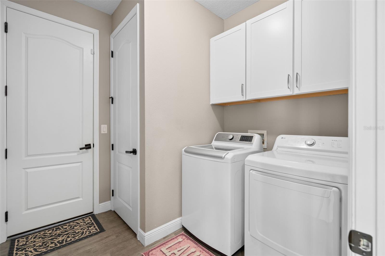 Image 10 of 38 For 5692 Western Sun Drive