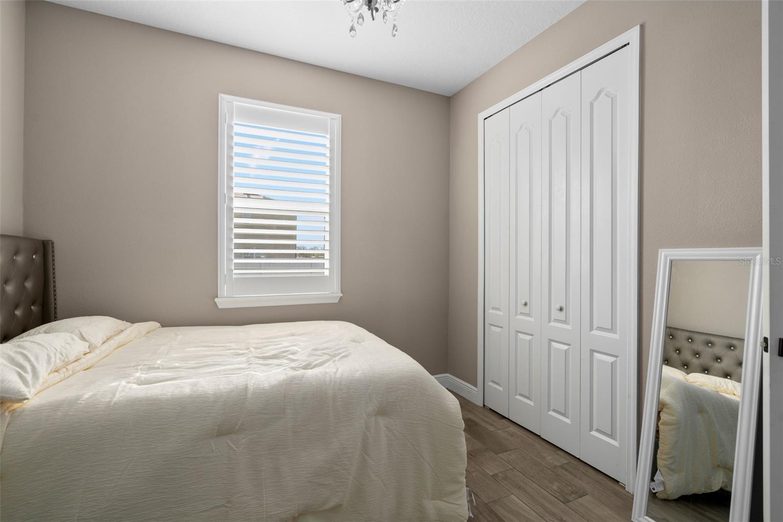 Image 16 of 38 For 5692 Western Sun Drive