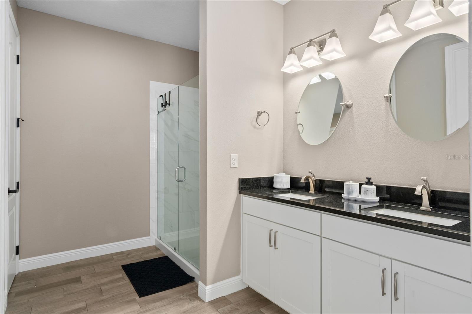 Image 22 of 38 For 5692 Western Sun Drive