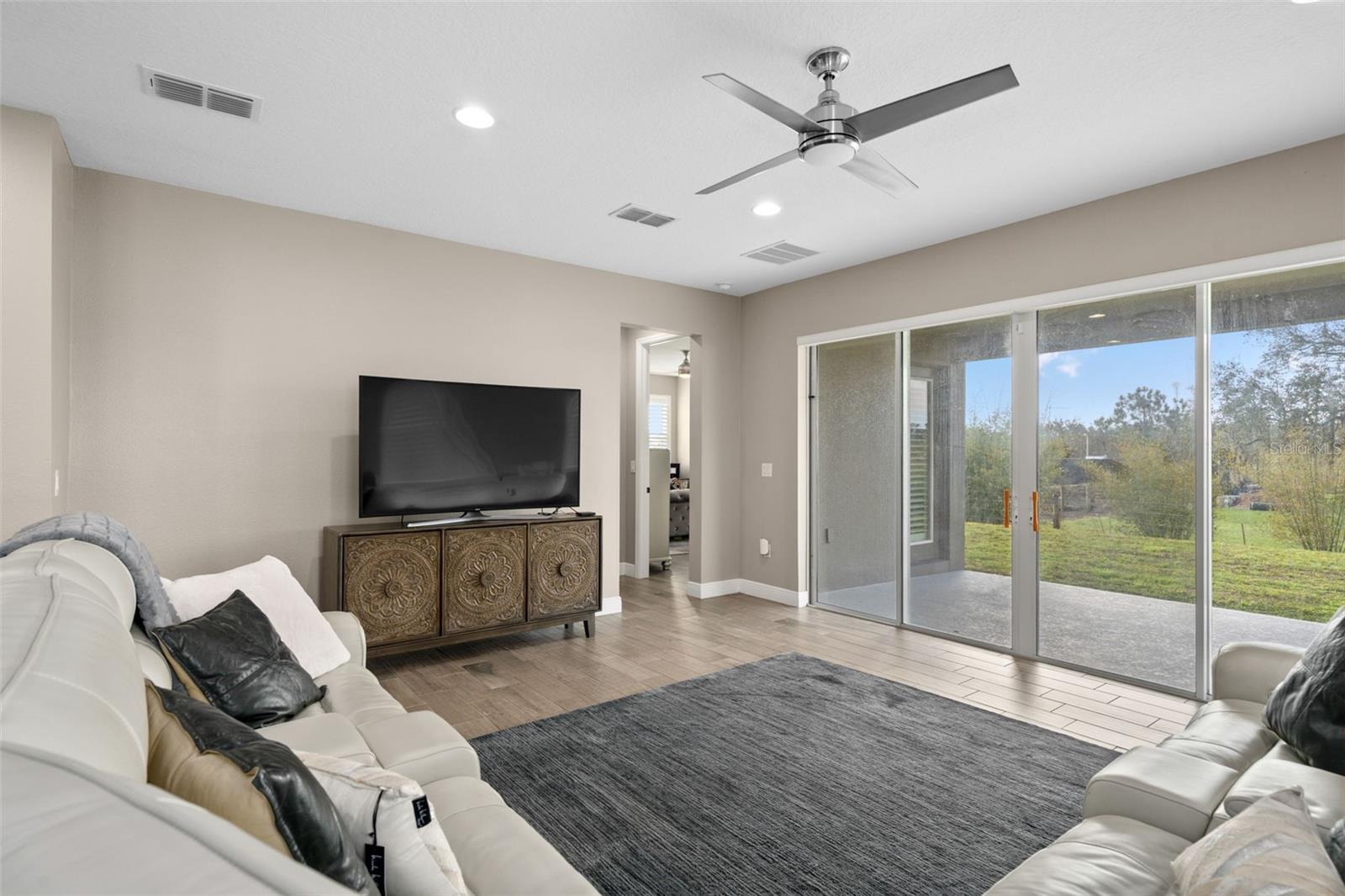 Image 5 of 38 For 5692 Western Sun Drive