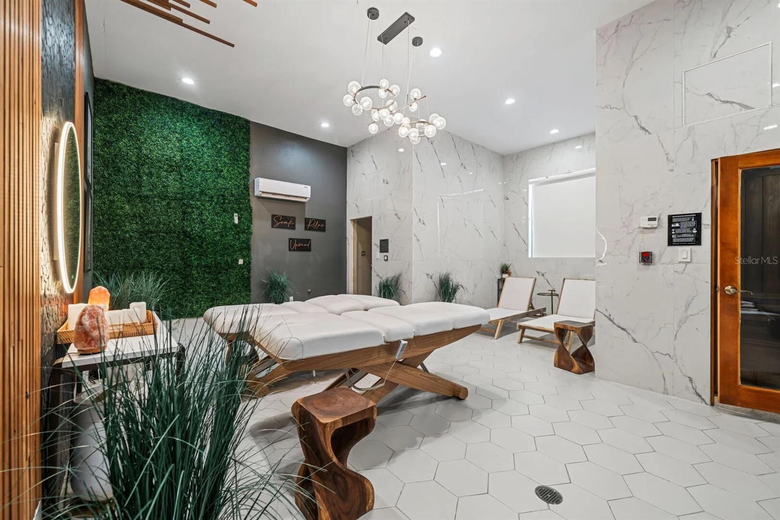 Image 41 of 79 For 521 Muirfield Loop