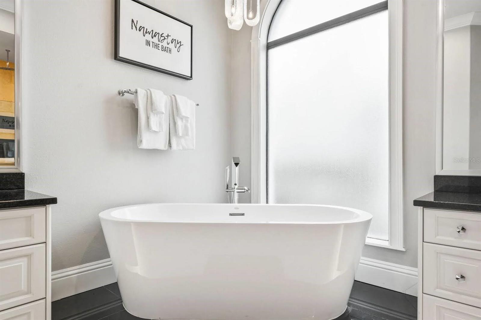 Image 50 of 79 For 521 Muirfield Loop