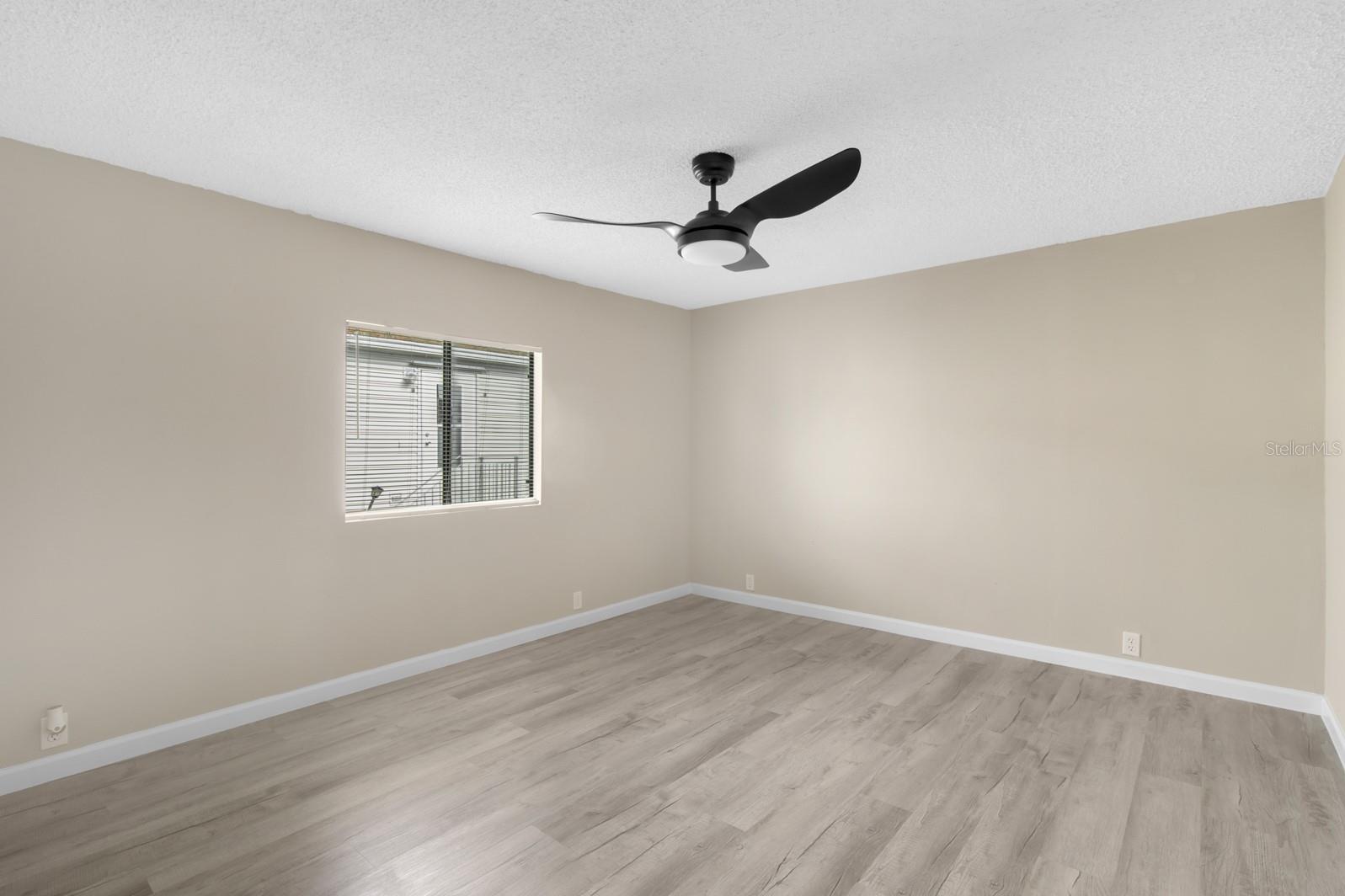 Image 16 of 48 For 217 Ellsworth Drive