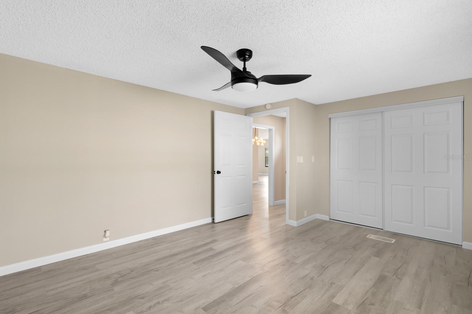 Image 17 of 48 For 217 Ellsworth Drive