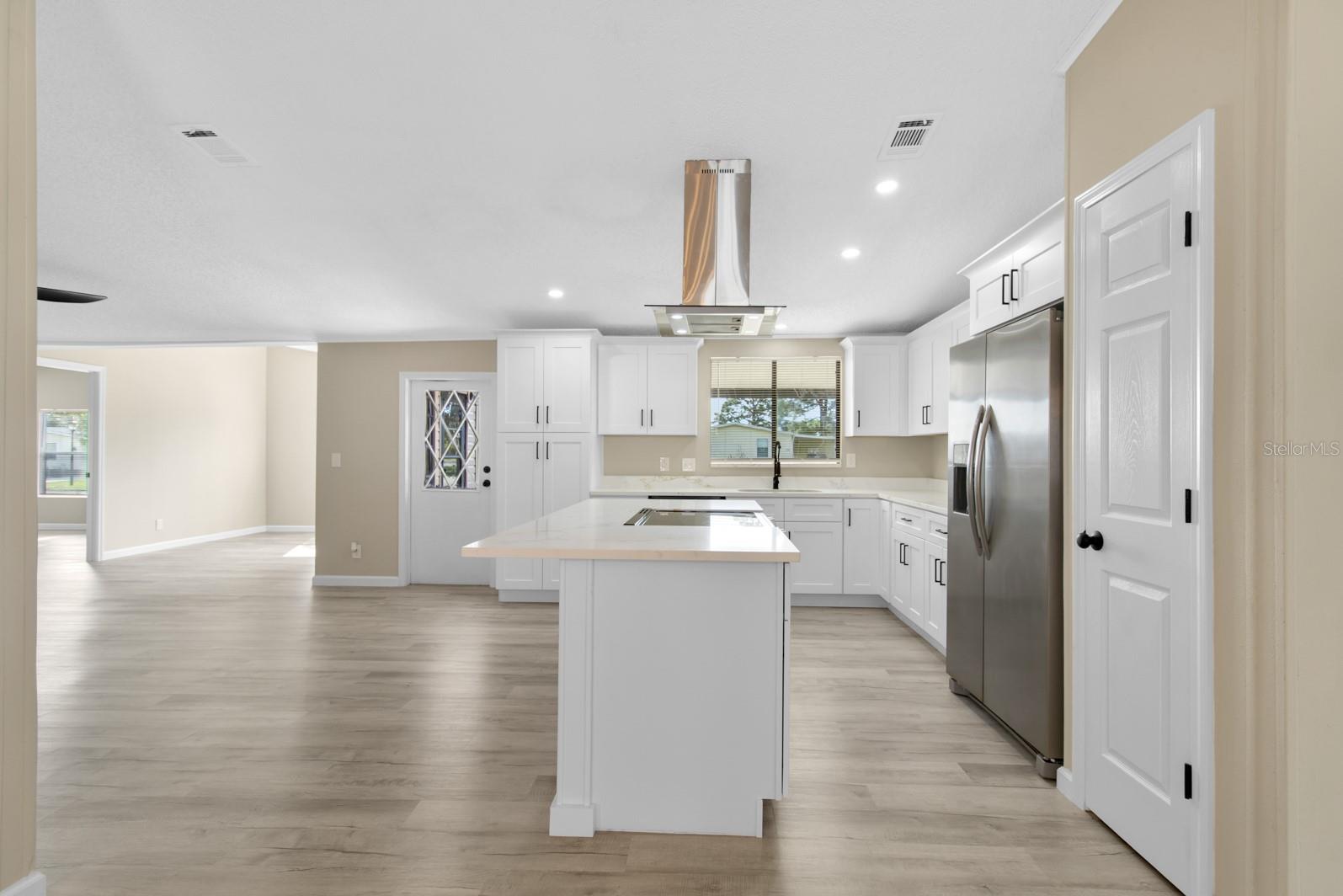 Image 5 of 48 For 217 Ellsworth Drive