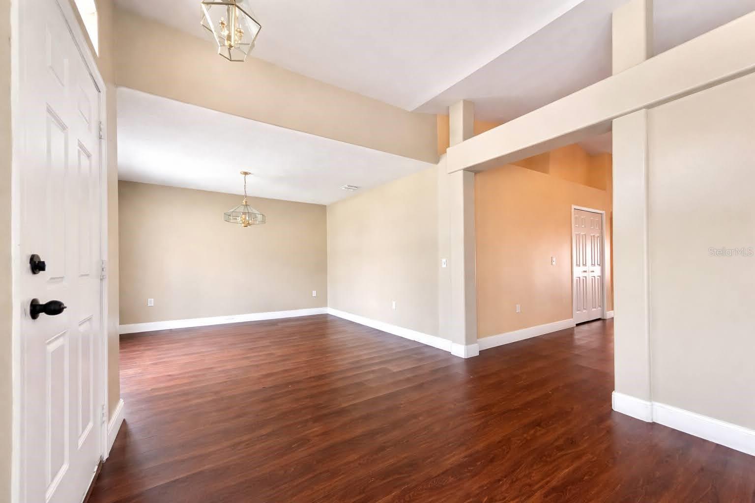 Image 5 of 15 For 352 Clermont Drive