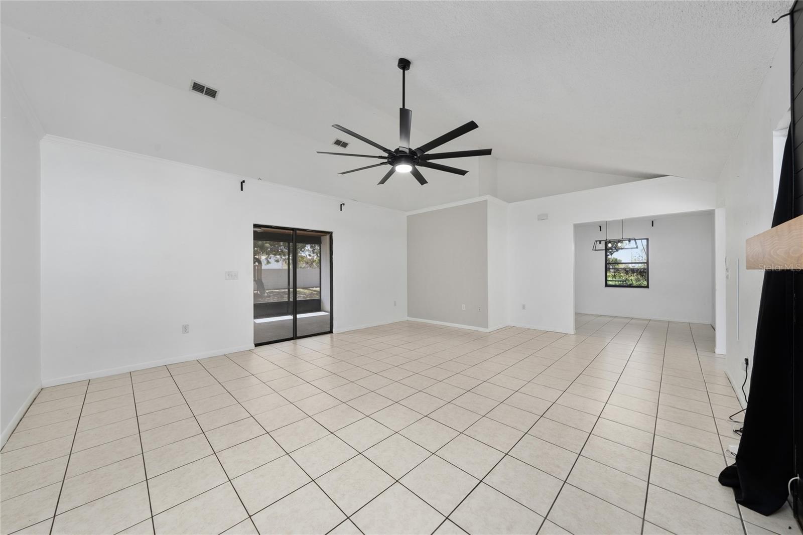 Image 10 of 35 For 1727 Sandalwood Circle Sw