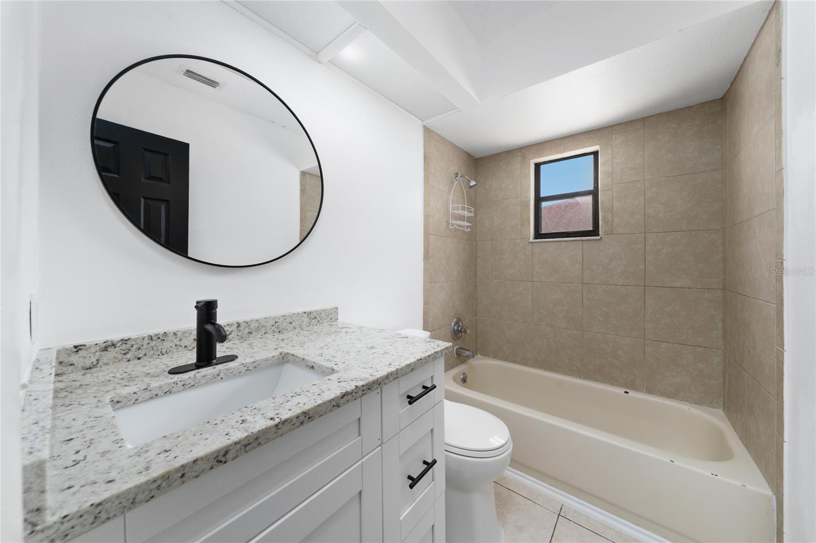 Image 16 of 35 For 1727 Sandalwood Circle Sw