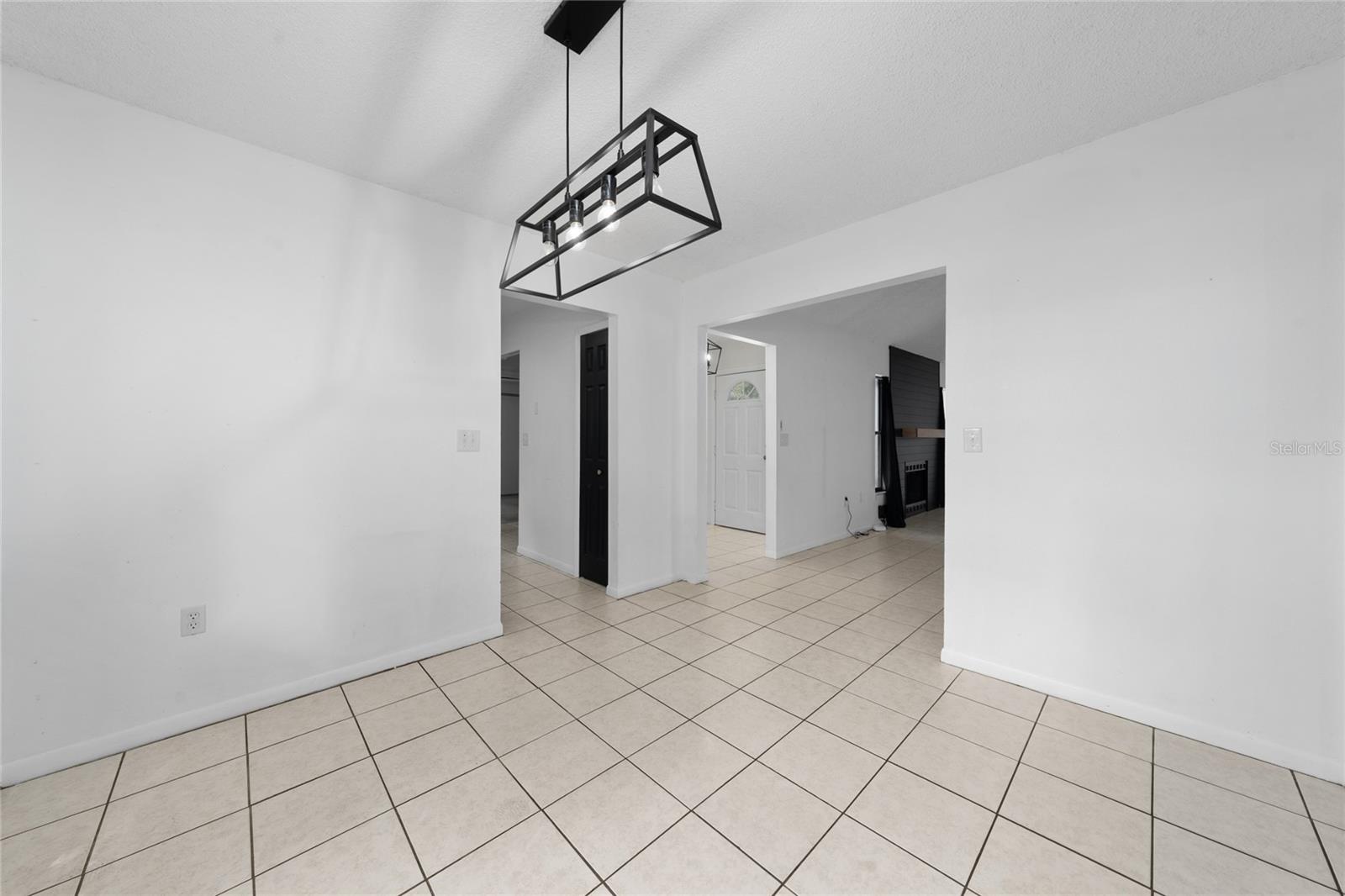 Image 20 of 35 For 1727 Sandalwood Circle Sw