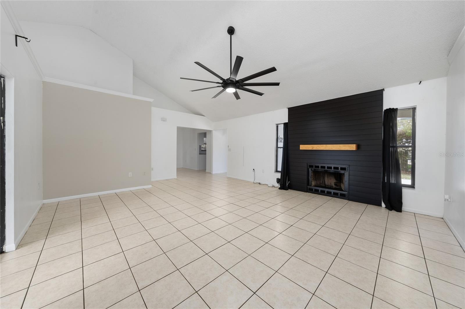 Image 8 of 35 For 1727 Sandalwood Circle Sw