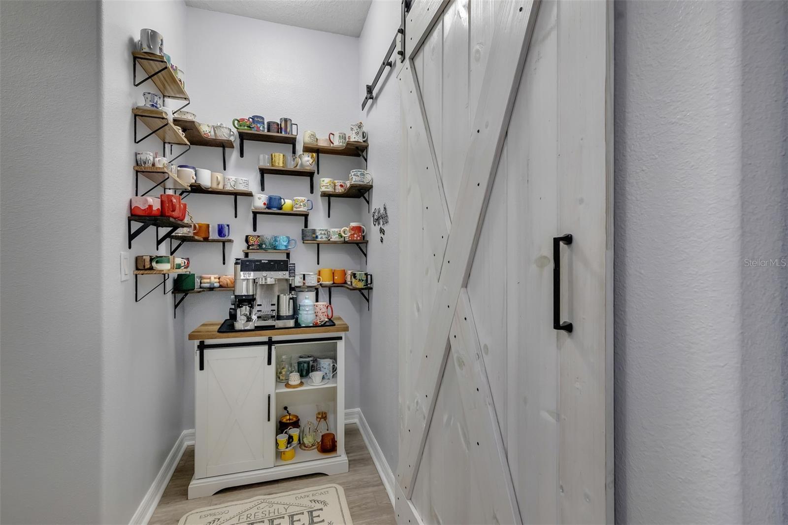 Image 12 of 36 For 3518 Rodrick Circle