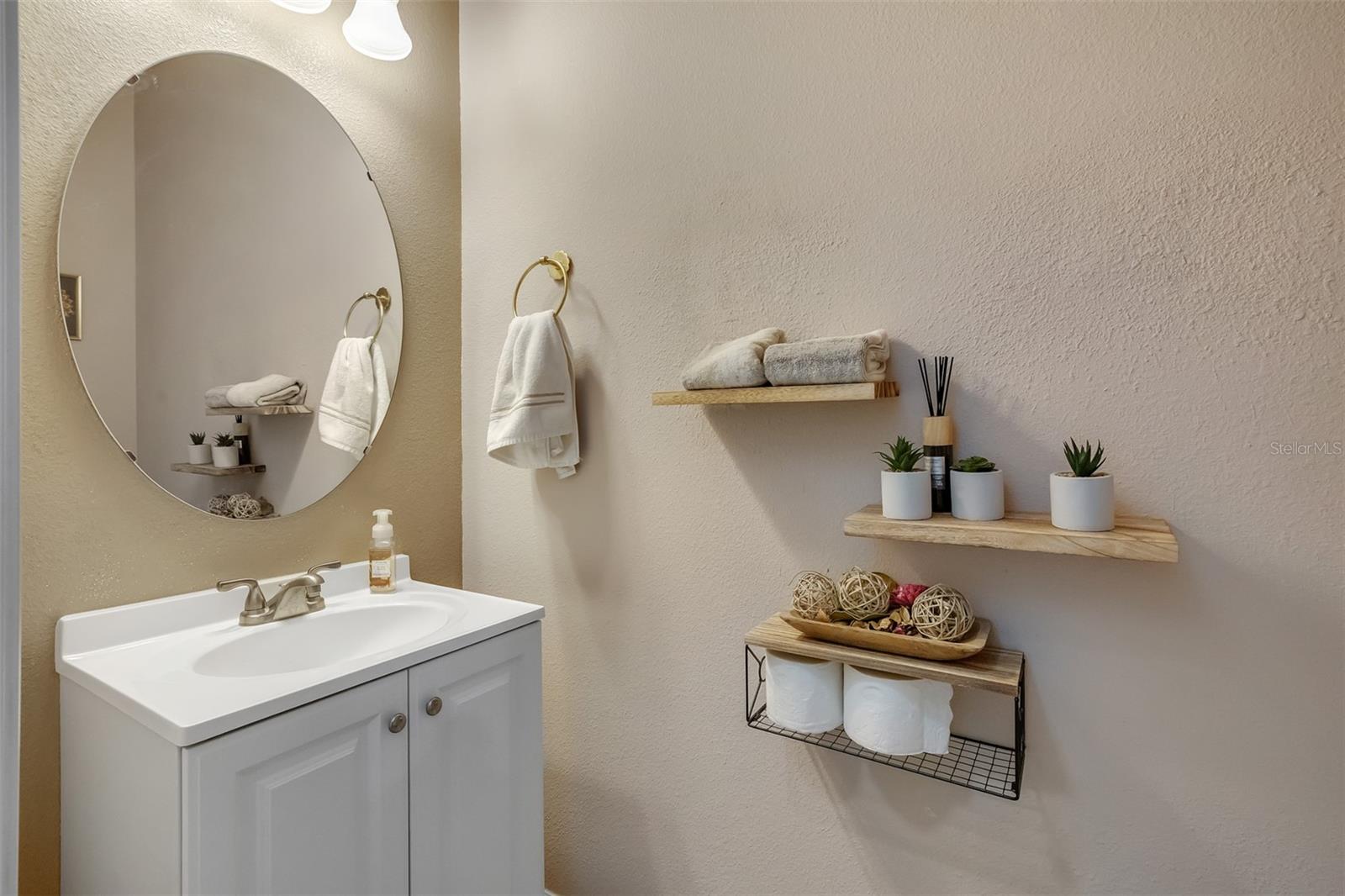 Image 13 of 36 For 3518 Rodrick Circle