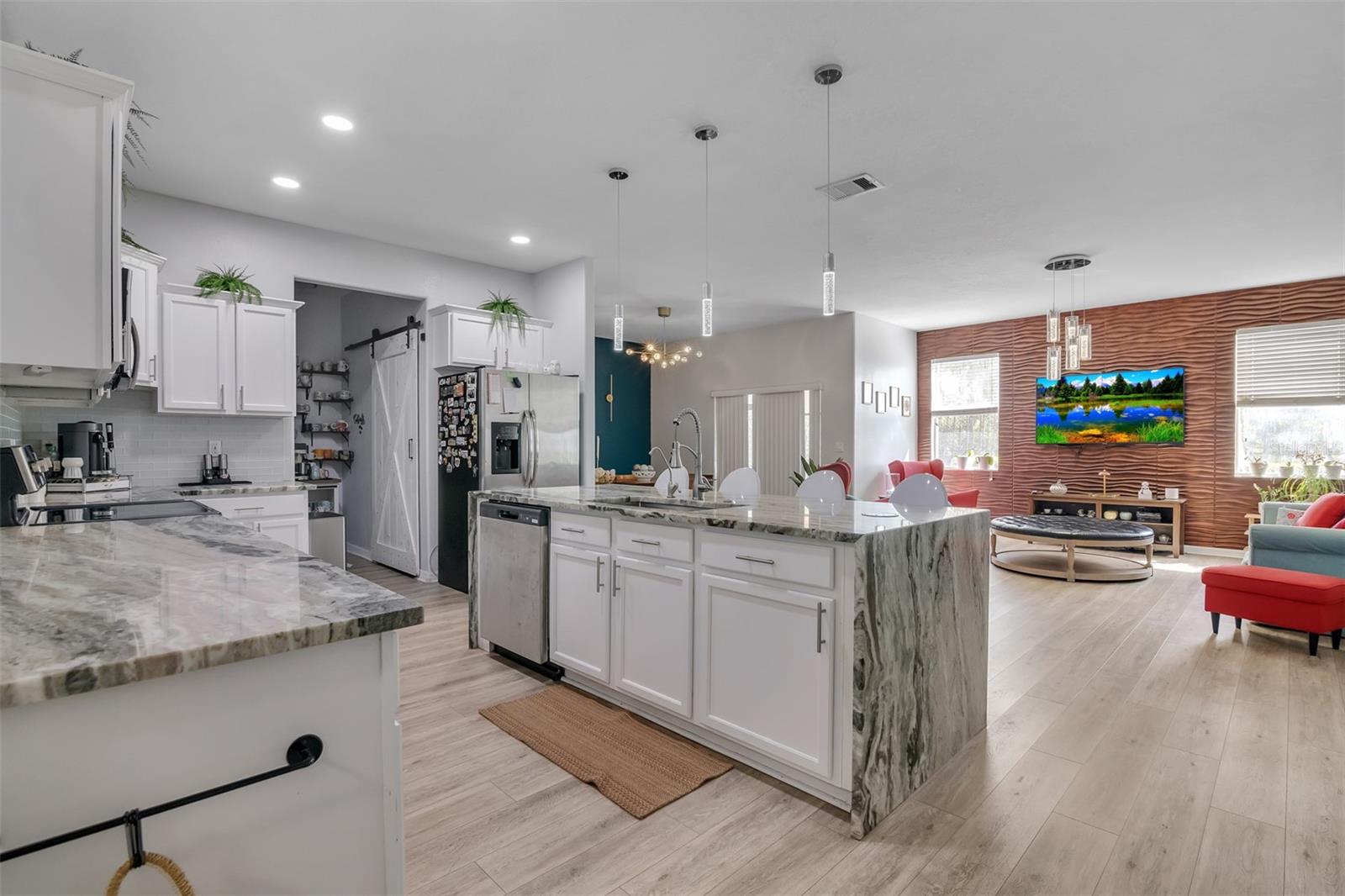 Image 5 of 36 For 3518 Rodrick Circle