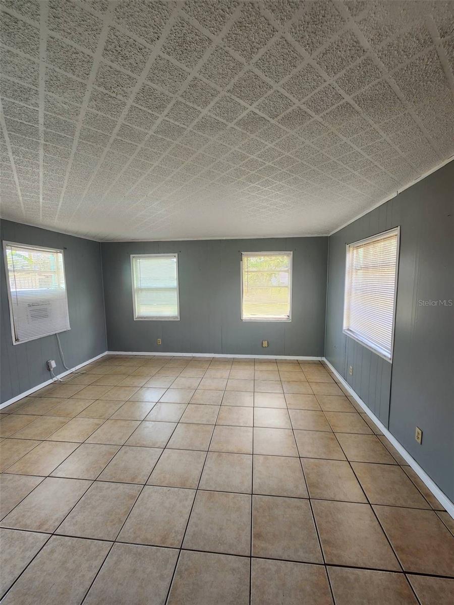 Image 10 of 22 For 2085 Nottingham Road